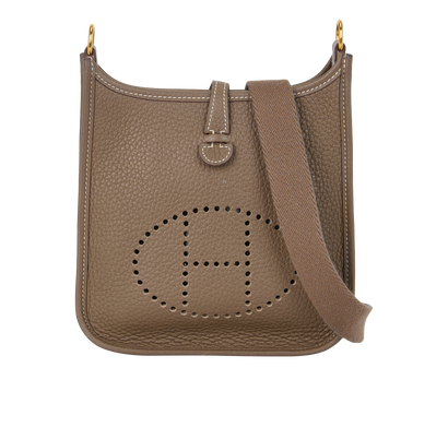 Evelyne 16 Amazone In Clemence Etoupe, front view